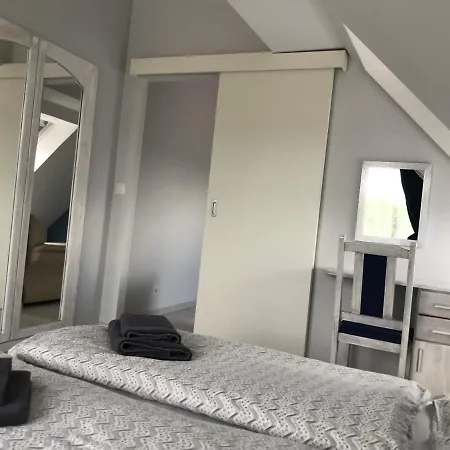 Relax Apartmenthouse アパート